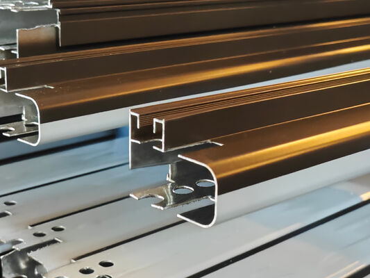 অ্যালুমিনিয়াম প্রোফাইল অ্যালোয় 6063 পাউডার লেপ সঙ্গে প্যাটিও দরজা এবং উইন্ডোজ জন্য